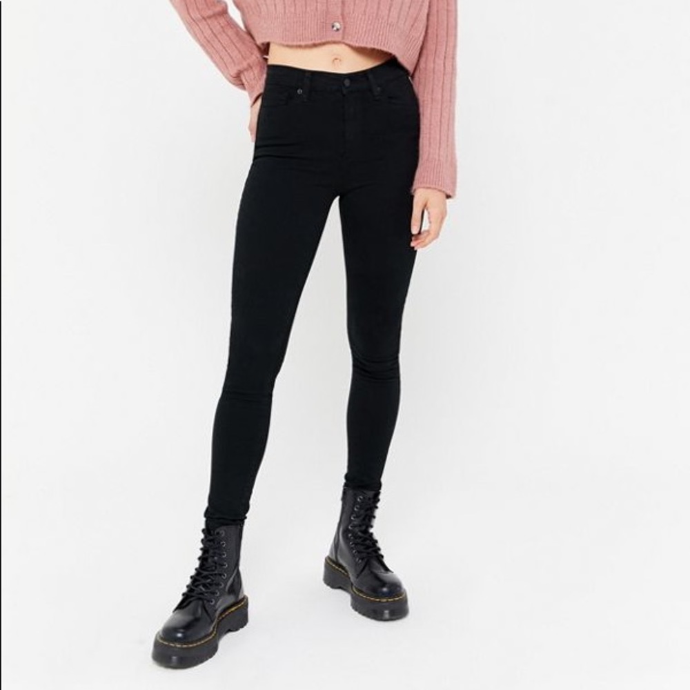Urban Outfitters BDG Twig High Rise Cropped